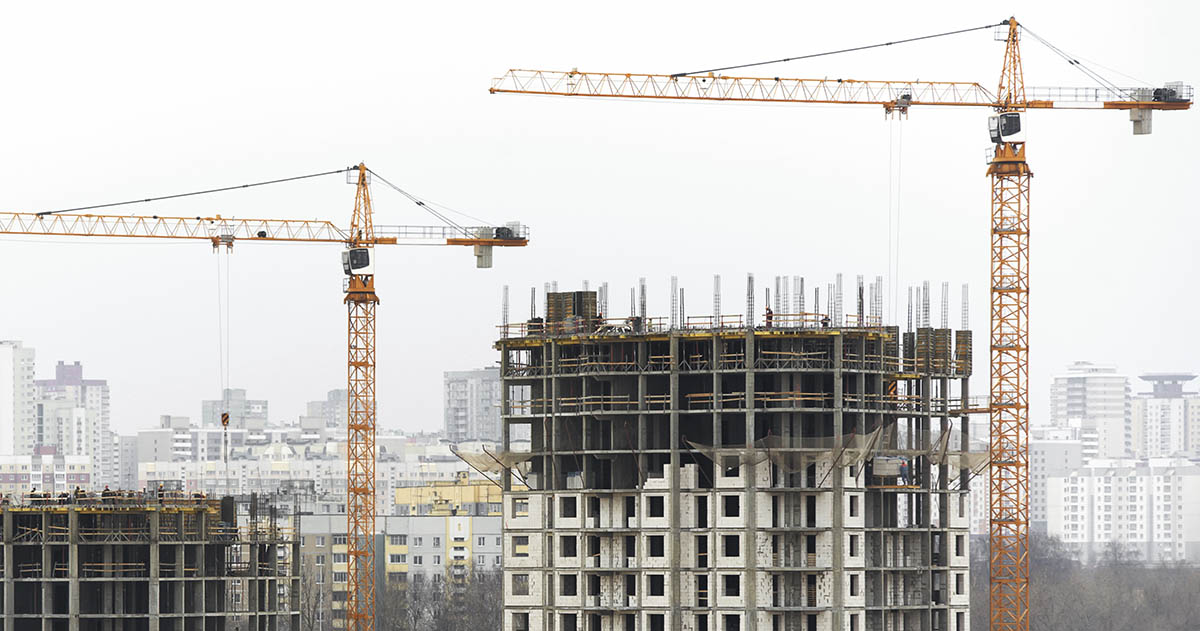 Which One to Buy: Ready to Move or Under Construction Property?